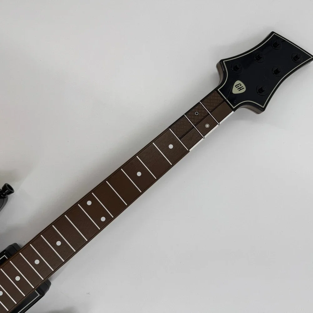 Activision Guitar Hero Live Wireless Guitar Controller 0000654 Black Gold